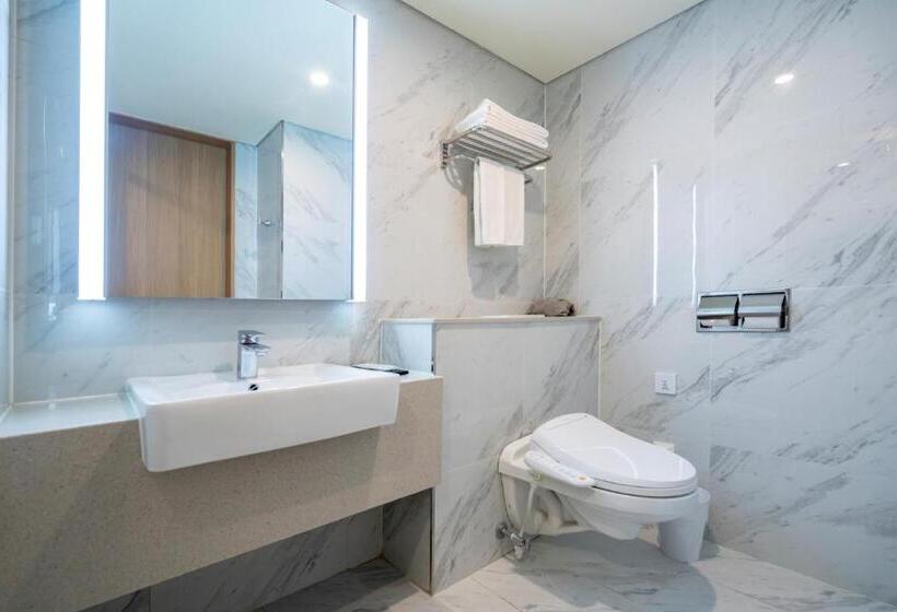 فندق Centum Business