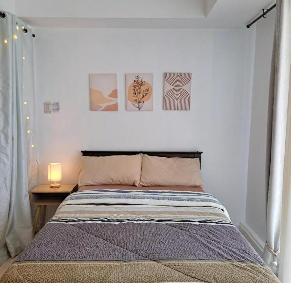 Hotel La Casa Ysabela   Azure Affordable Staycation, Paranaque Metro Manila