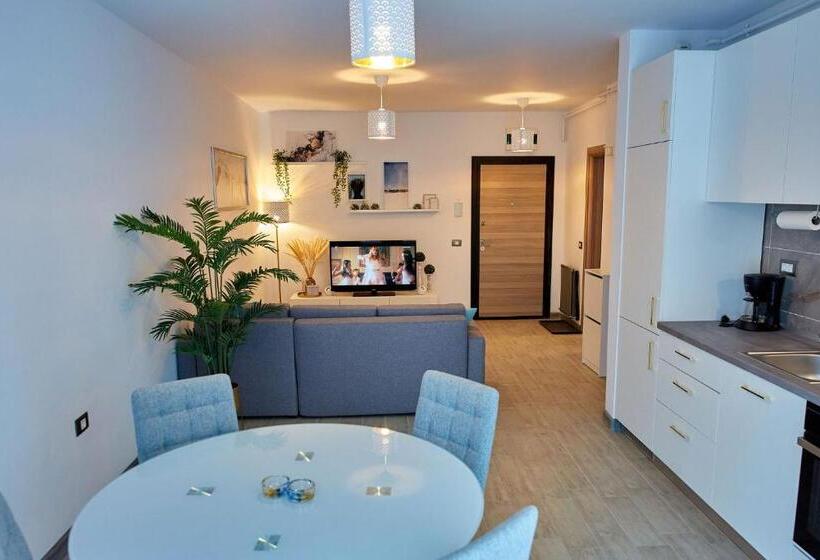 هتل Luxuri By Alz