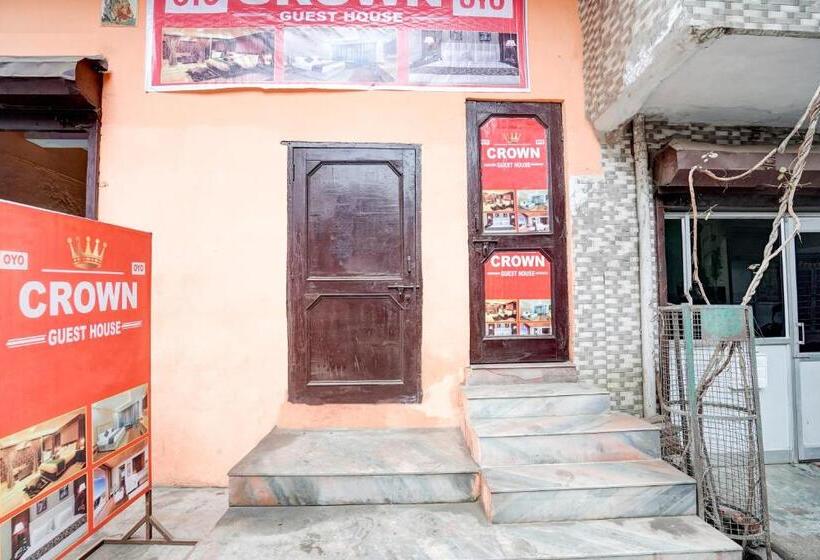 酒店 Oyo Crown Guest House