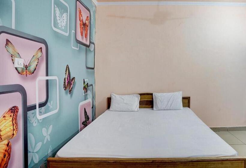 酒店 Oyo Crown Guest House