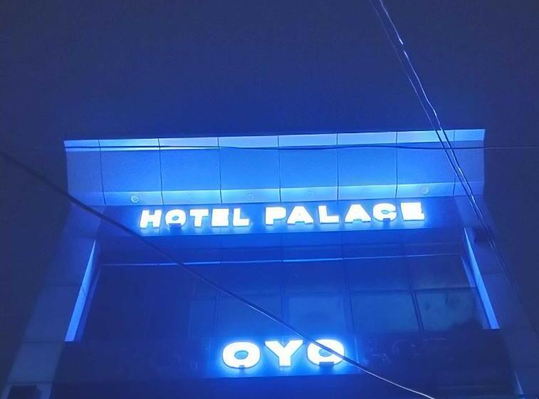 호텔 Oyo Palace