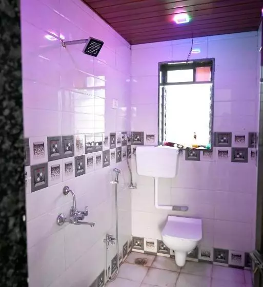 Hotelli Sarthak Farm,karjat