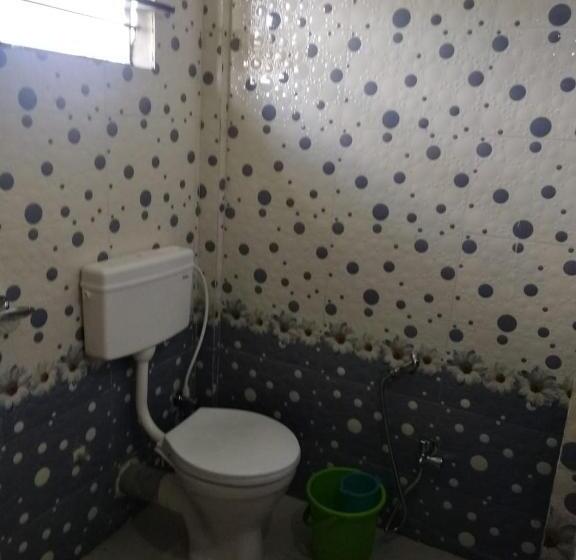 فندق Tashi Norling Near Mall Road