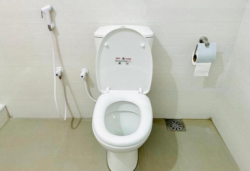 فندق Wilpattu Blue Sapphire Lite B&b