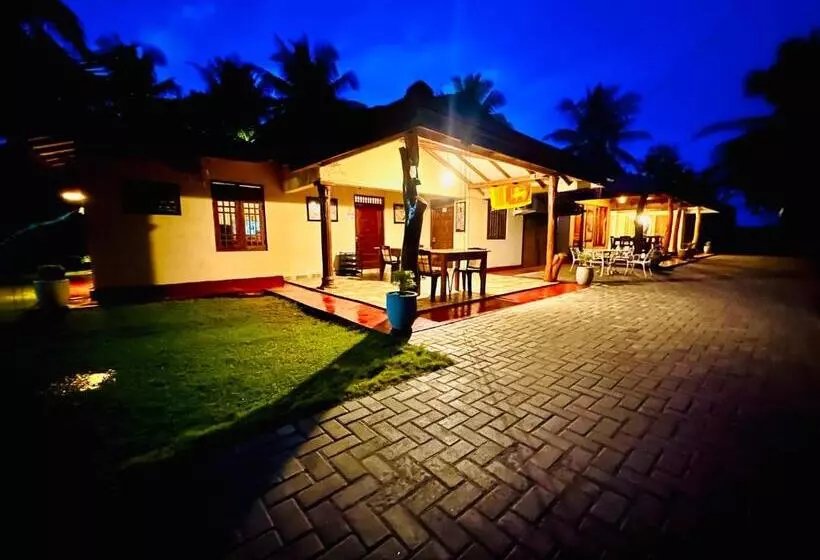 ホテル Wilpattu Blue Sapphire Lite   B&b