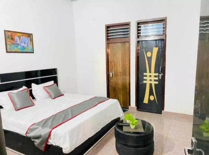 Oyo E Hotel Ansal
