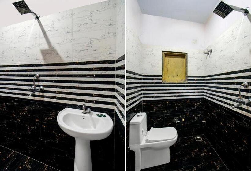 Oyo Hotel Sanwariya Palace