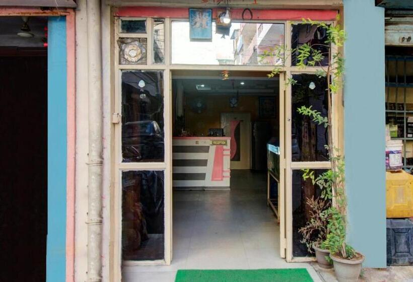 Oyo Hotel Sanwariya Palace