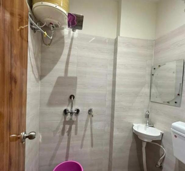 פנסיון Pr Stay