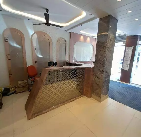 U2 Hotel Wizard Palace