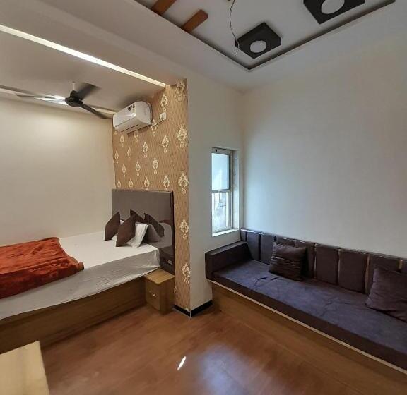 U2 Hotel Wizard Palace