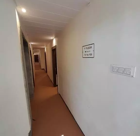 U2 Hotel Wizard Palace