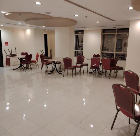 فندق رفاهية الستين