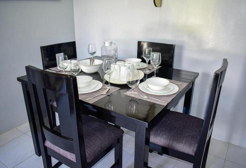 تختخواب و صبحانه 2547 O