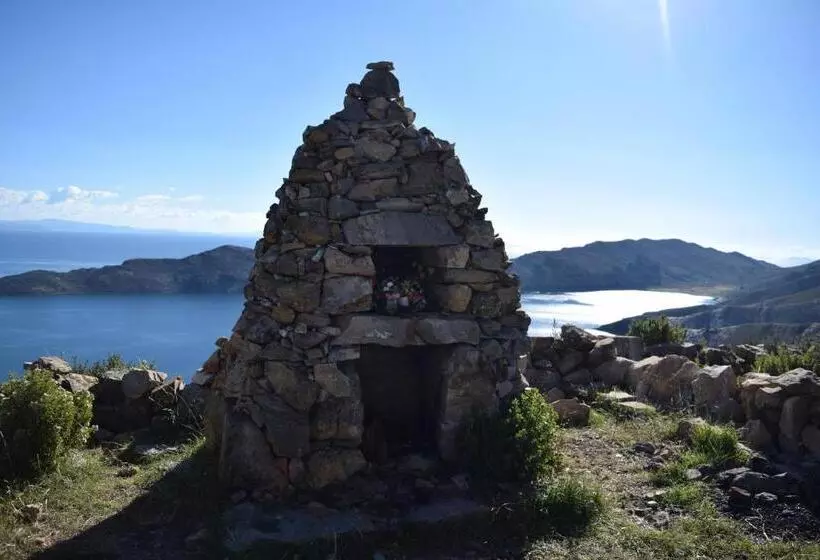 تختخواب و صبحانه Hostal Del Sol Isla Del Sol