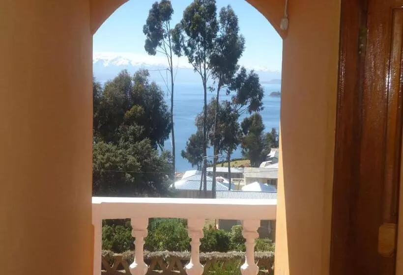 تختخواب و صبحانه Hostal Del Sol Isla Del Sol