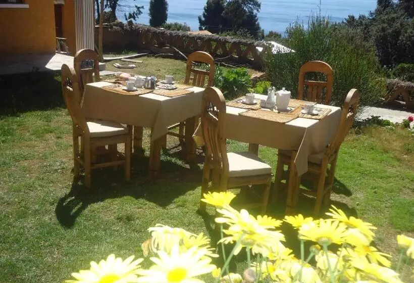 تختخواب و صبحانه Hostal Del Sol Isla Del Sol