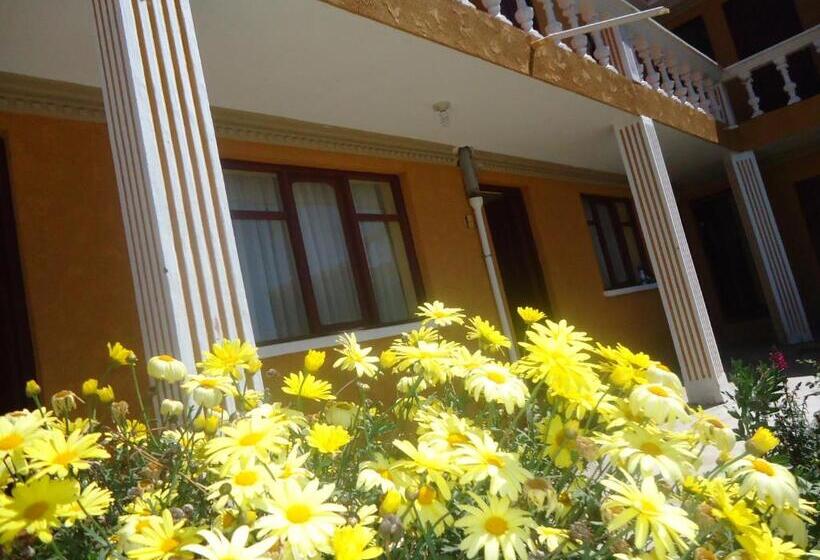 Bed and Breakfast Hostal Del Sol Isla Del Sol