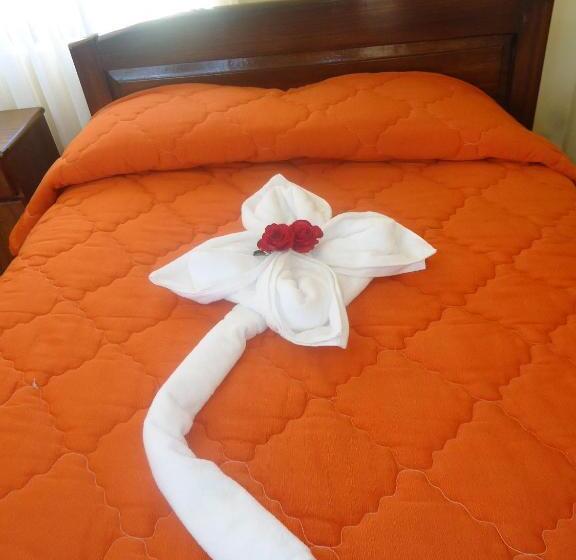 Bed and Breakfast Hostal Del Sol Isla Del Sol