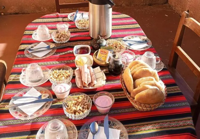 تختخواب و صبحانه Hostal Del Sol Isla Del Sol