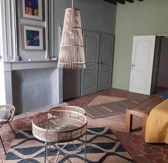 ベッドアンドブレックファースト La Maison Malabar