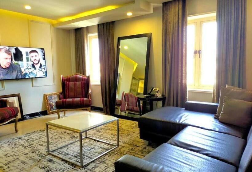 Cadaline Ville Hotel Lagos