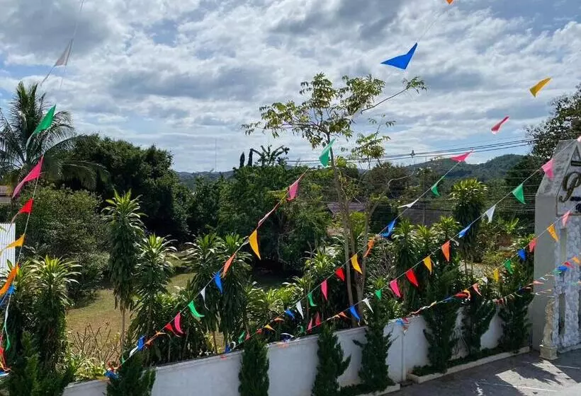 Hotelli พาราไดซ์รีสอร์ต สังขละบุรี Paradise Resort At Sangkhlaburi