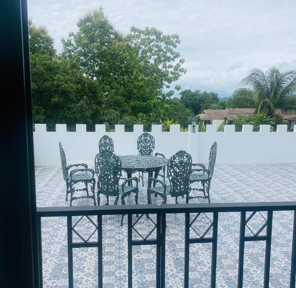 Hotel พาราไดซ์รีสอร์ต สังขละบุรี Paradise Resort At Sangkhlaburi