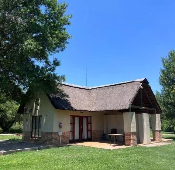 ホテル Cooke’s Lake Resort