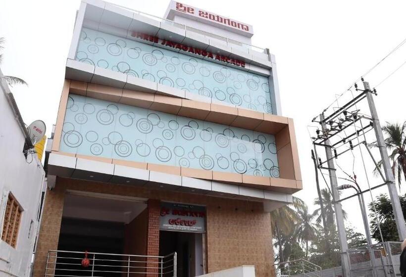 酒店 Jayaganga Inn