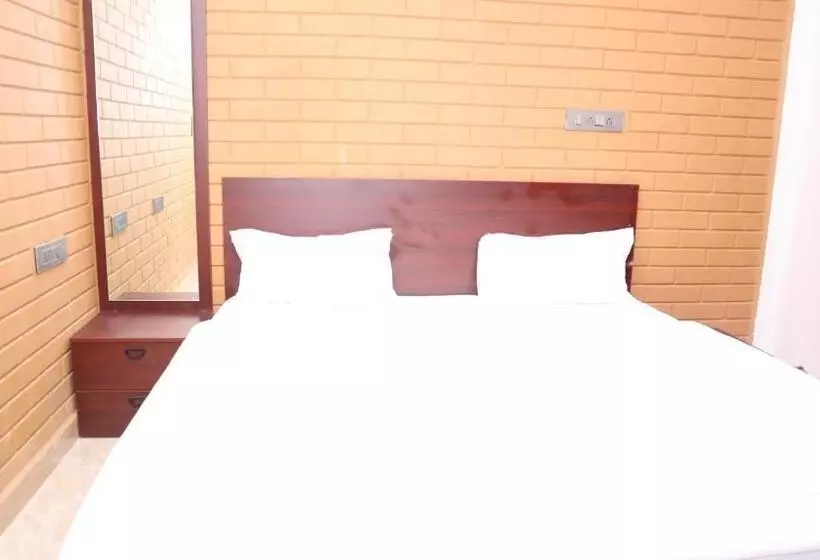 ホテル Jayaganga Inn