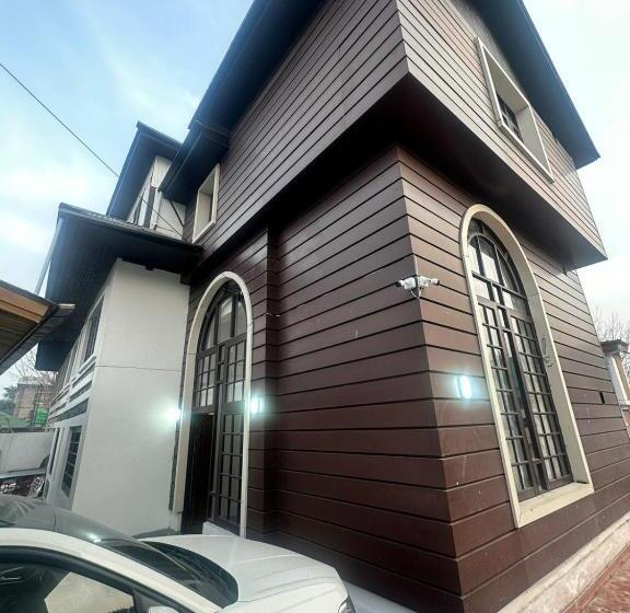 酒店 Main Street Inn