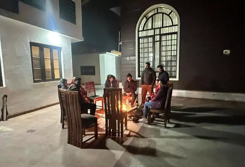 Hotelli Main Street Inn