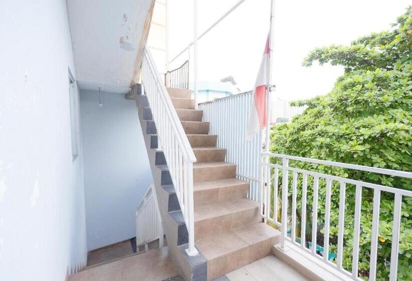 酒店 Oyo 93130 Baloi Homestay