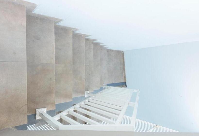 酒店 Oyo 93130 Baloi Homestay