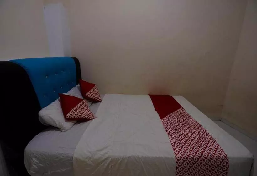 ホテル Oyo 93130 Baloi Homestay