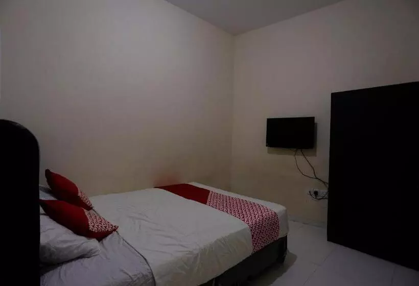 ホテル Oyo 93130 Baloi Homestay
