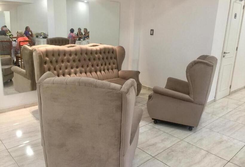 هتل Plaza San Juan