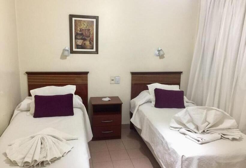 هتل Plaza San Juan