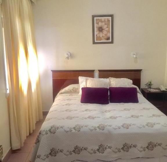 هتل Plaza San Juan