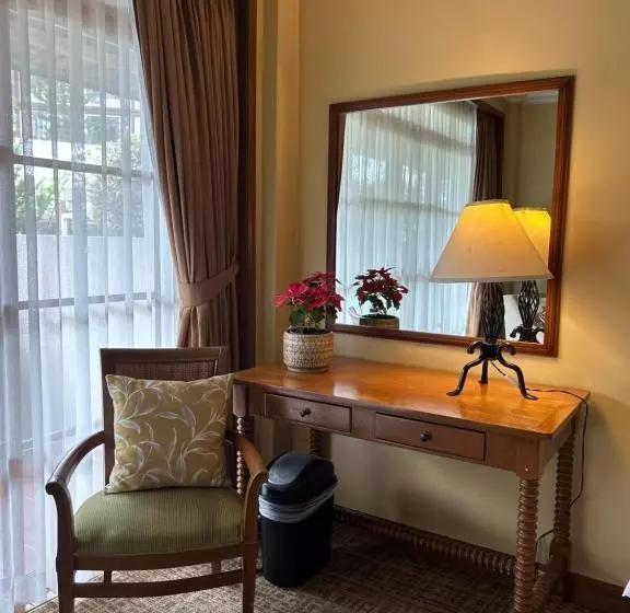 ホテル Private Unit At The Camp John Hay Manor