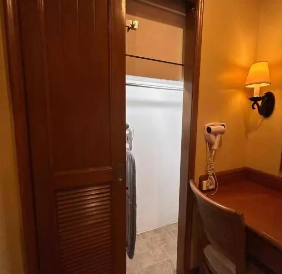 ホテル Private Unit At The Camp John Hay Manor