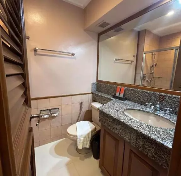 ホテル Private Unit At The Camp John Hay Manor