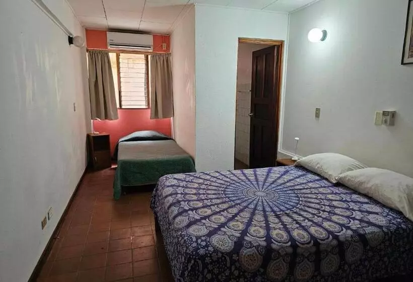 Hotelli Tajalin