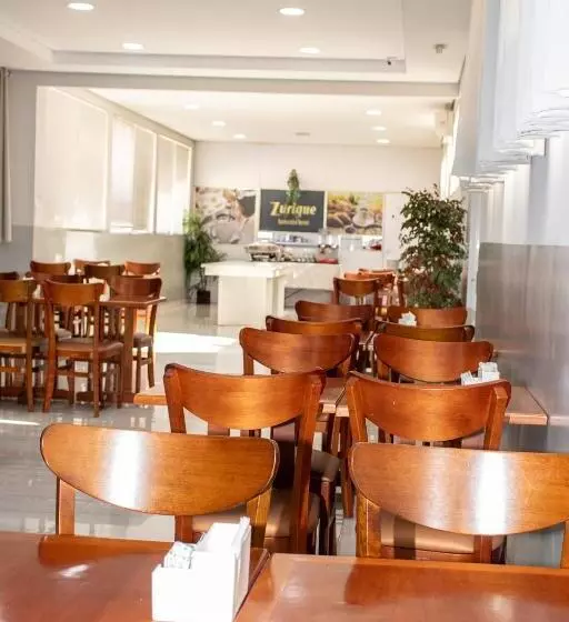 ホテル Zurique Sorocaba