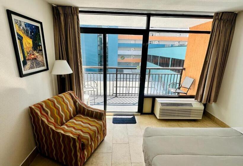 Landmark Resort Updated Double Suite