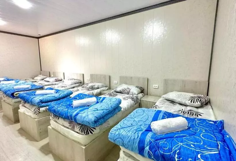 Mirka Hostel