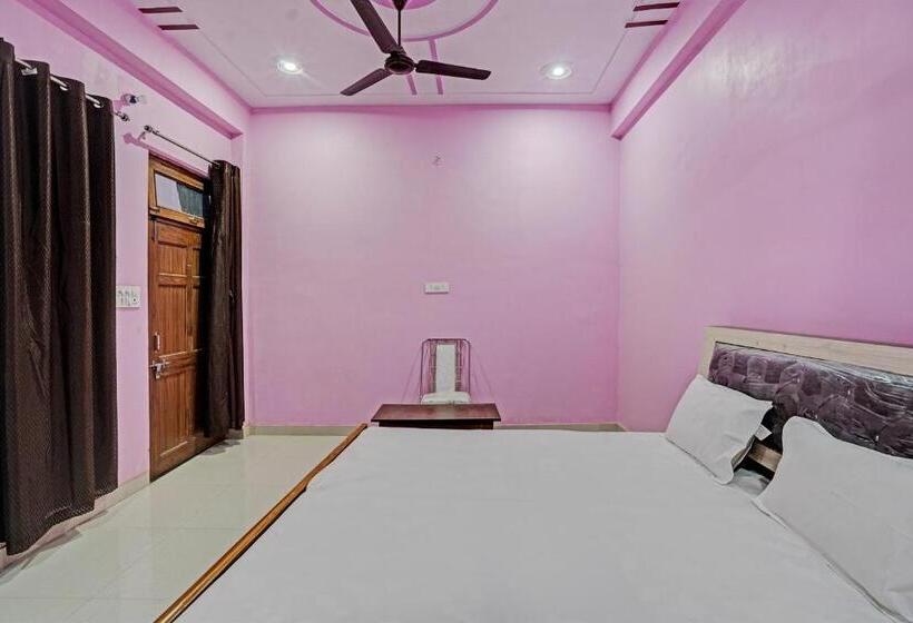 Oyo 82187 Divine Inn Hotel And Guest House