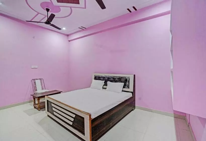 Oyo 82187 Divine Inn Hotel And Guest House